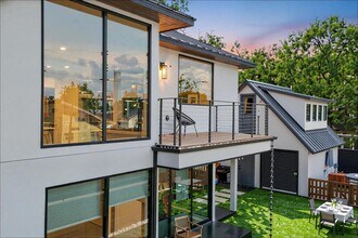 1901 Hamilton Ave in Austin, TX - Building Photo - Building Photo