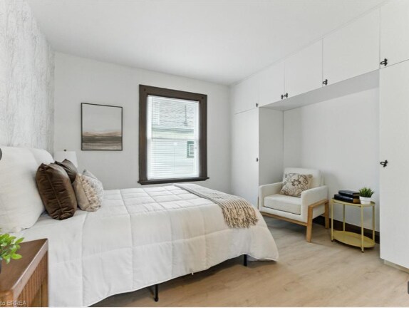 39 Allenby Av in Brantford, ON - Building Photo - Building Photo