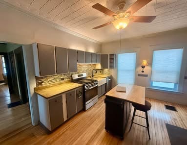 545 Lafayette St in St Johnsbury, VT - Building Photo - Building Photo