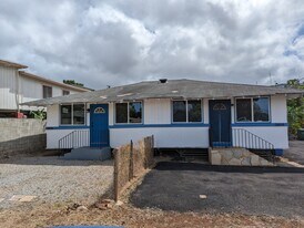 3806 Salt Lake Blvd, Unit 3806A in Honolulu, HI - Building Photo