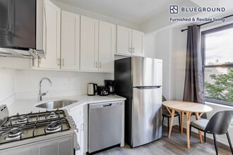 45 W 81st St in New York, NY - Building Photo - Building Photo