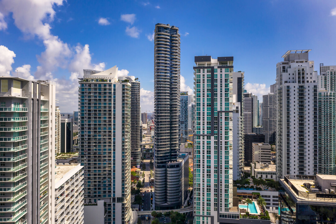 Brickell Flatiron in Miami, FL - Building Photo