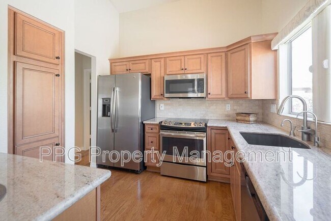 17119 N Joshua Path in Surprise, AZ - Building Photo - Building Photo