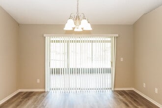 1917 Excalibur Dr in Orlando, FL - Building Photo - Building Photo