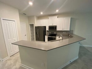 1185 Trappers Trail Loop in Davenport, FL - Building Photo - Building Photo