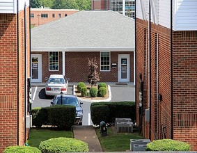 Bloomingdale Terrace in Kingsport, TN - Building Photo - Building Photo