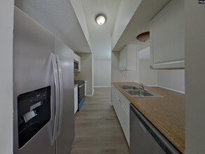 201 Raintree Dr in Irmo, SC - Building Photo - Building Photo