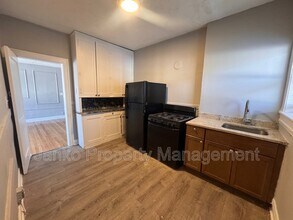 37 W 14th Pl in Chicago Heights, IL - Building Photo - Building Photo