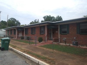 Quads and an additional building in Sheffield in Sheffield, AL - Building Photo - Other