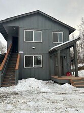 8193 N Mohawk St in Palmer, AK - Building Photo - Building Photo