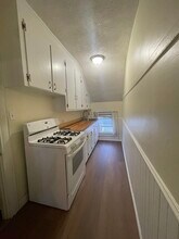 709 Maple St in Fall River, MA - Building Photo - Building Photo