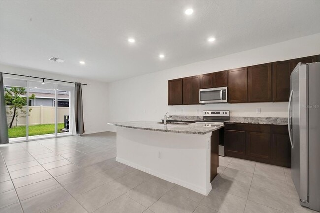 1496 Colt Creek Pl in Wesley Chapel, FL - Building Photo - Building Photo
