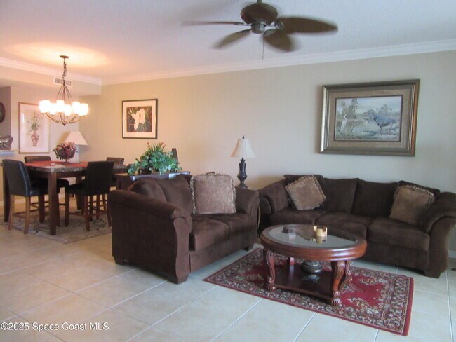 8951 Lake Dr in Cape Canaveral, FL - Building Photo - Building Photo