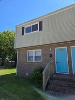 7932 Turner Rd in Norfolk, VA - Building Photo