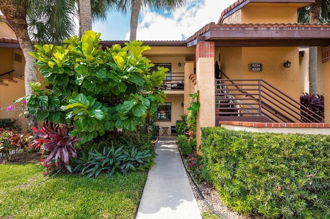 property at 6392 Aspen Glen Cir