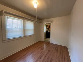 1238 E Page St in Springfield, MO - Building Photo - Building Photo