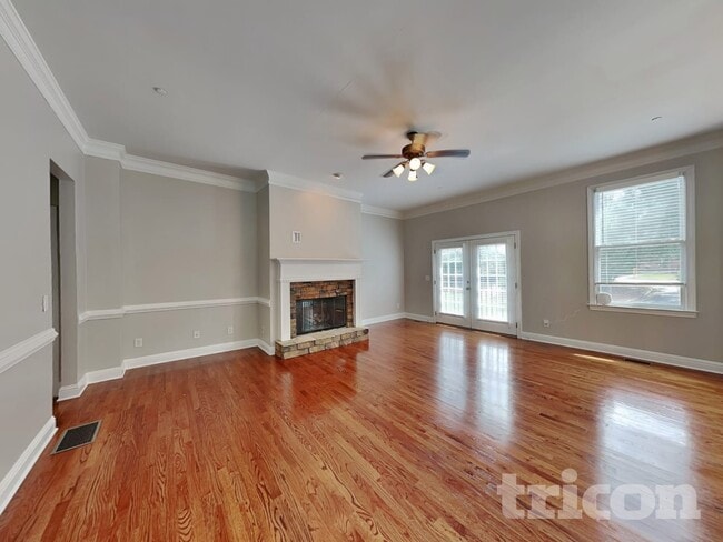 1206 Comet View Tr SE in Smyrna, GA - Foto de edificio - Building Photo