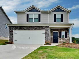 649 Gleaner Wy in Locust Grove, GA - Building Photo