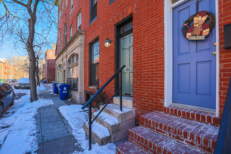 669 Washington Blvd in Baltimore, MD - Building Photo - Building Photo