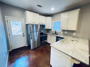 401 Riley Cv in Oxford, MS - Building Photo - Building Photo