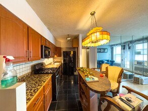 5143 S Kenwood Ave in Chicago, IL - Building Photo - Building Photo