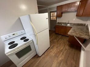 7 W Hwy 61, Unit Back Unit in Esko, MN - Building Photo - Building Photo