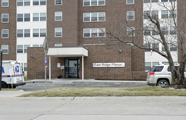 East Ridge Manor in St. Joseph, MO - Building Photo - Building Photo