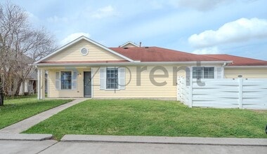 919 Verde Trails Dr in Houston, TX - Foto de edificio - Building Photo