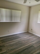 1106 Madrid Rd in Rockledge, FL - Foto de edificio - Building Photo
