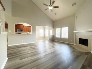 25202 Sterling Cloud Ln in Katy, TX - Foto de edificio - Building Photo