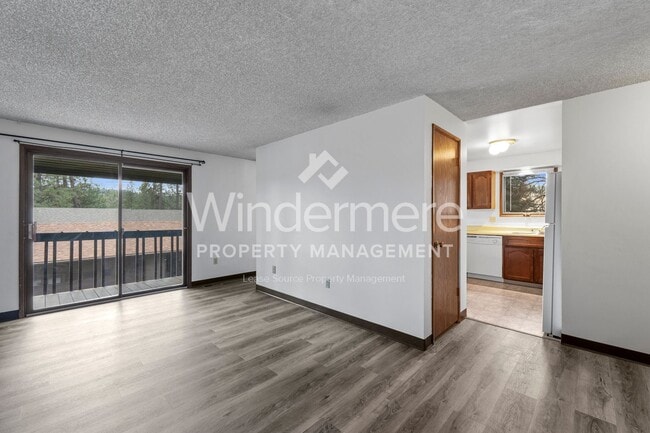 2201 E Casper Dr in Spokane, WA - Building Photo - Building Photo