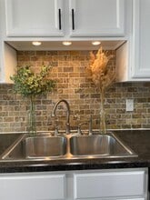 16414 Brementowne Rd in Tinley Park, IL - Building Photo - Building Photo