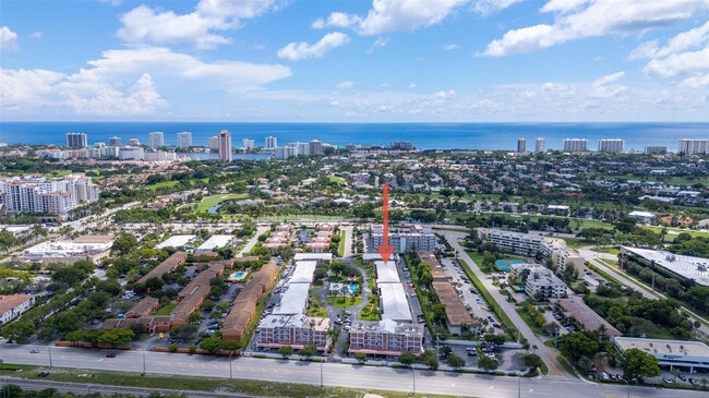 30 SE 13th St in Boca Raton, FL - Building Photo - Building Photo