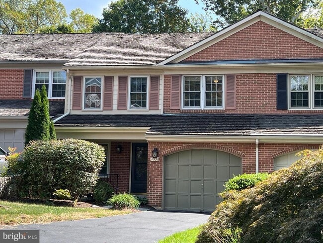 property at 7808 Turning Creek Ct