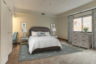 Gardencrest Apartments in Wakefield, MA - Building Photo - Building Photo