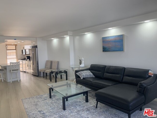 property at 4265 Marina City Dr