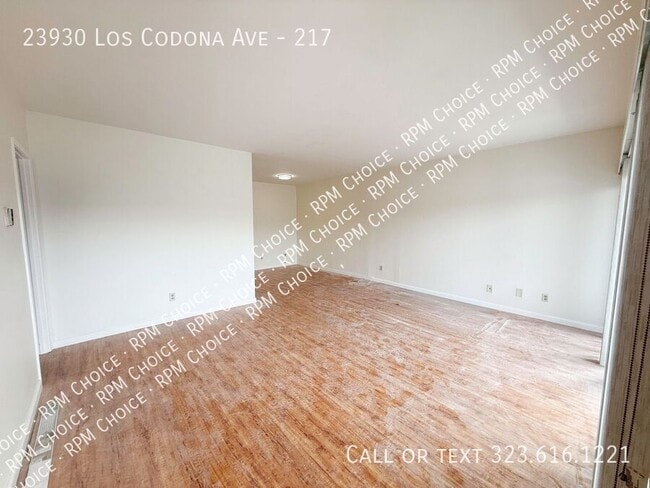 23930 Los Codona Ave in Torrance, CA - Building Photo - Building Photo