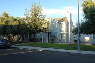 Lake Mead Villas Apartments