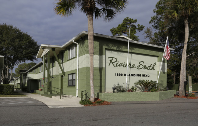 Riviera  South Apartments in Jacksonville, FL - Foto de edificio - Building Photo