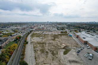 The Grand Residences in Markham, ON - Building Photo - Building Photo