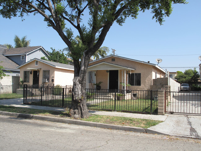 2937 E 61st St in Huntington Park, CA - Building Photo - Building Photo