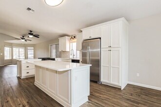 3134 E McKellips Rd in Mesa, AZ - Foto de edificio - Building Photo