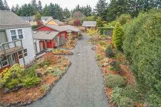 719 Division St NW, Unit #7 in Olympia, WA - Foto de edificio - Building Photo