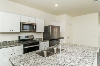 13714 Lunar Light in Saint Hedwig, TX - Building Photo - Building Photo