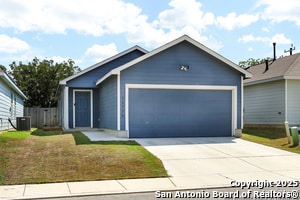 13730 Haystack Rdg in San Antonio, TX - Building Photo - Building Photo