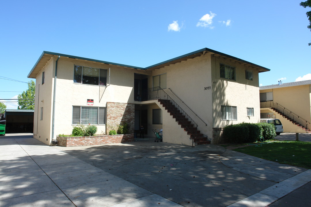 3077 David Ave in San Jose, CA - Foto de edificio