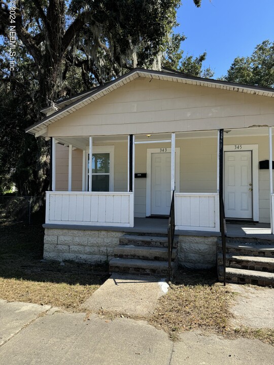 343 Stockton St in Jacksonville, FL - Building Photo