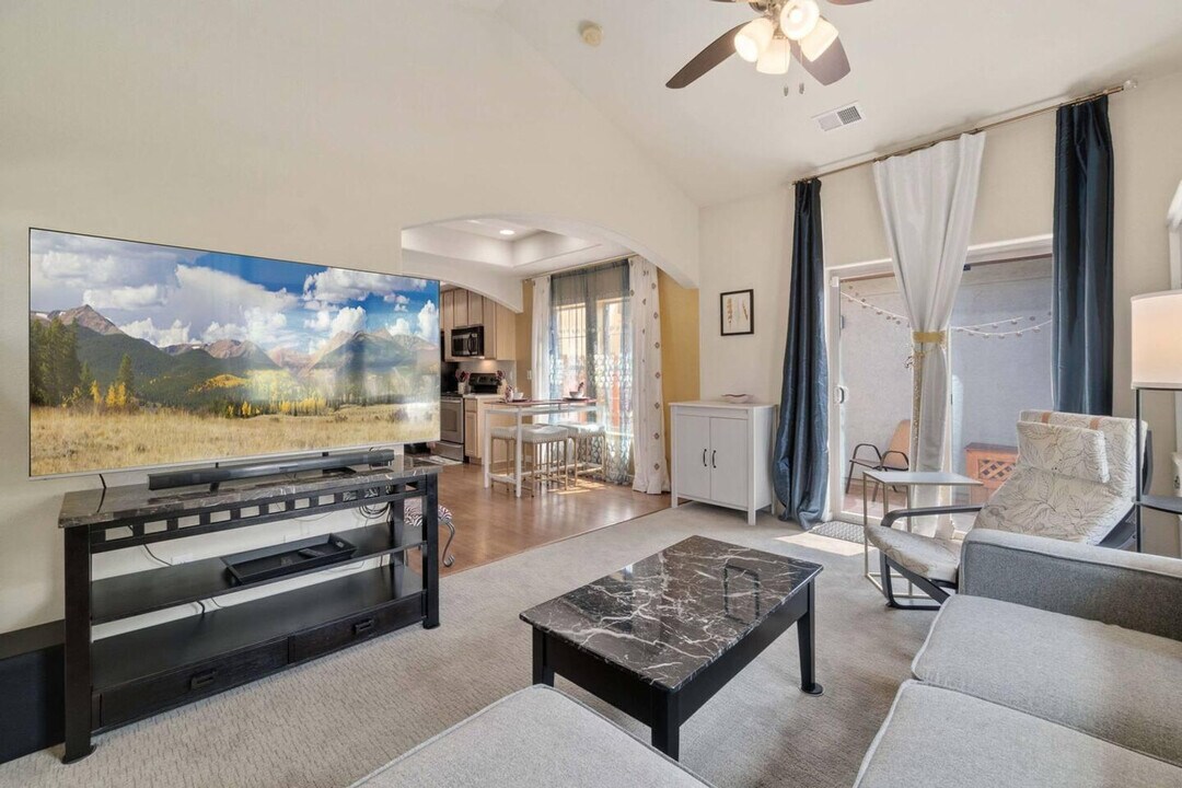 9854 M.L.K. Jr Blvd in Denver, CO - Building Photo