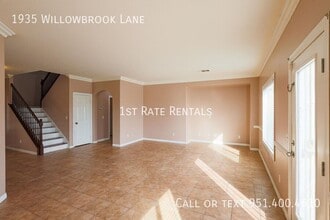 1935 Willowbrook Ln in Perris, CA - Building Photo - Building Photo