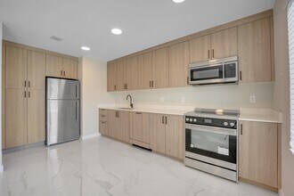 13829 SW 262nd Ln in Miami, FL - Building Photo - Building Photo